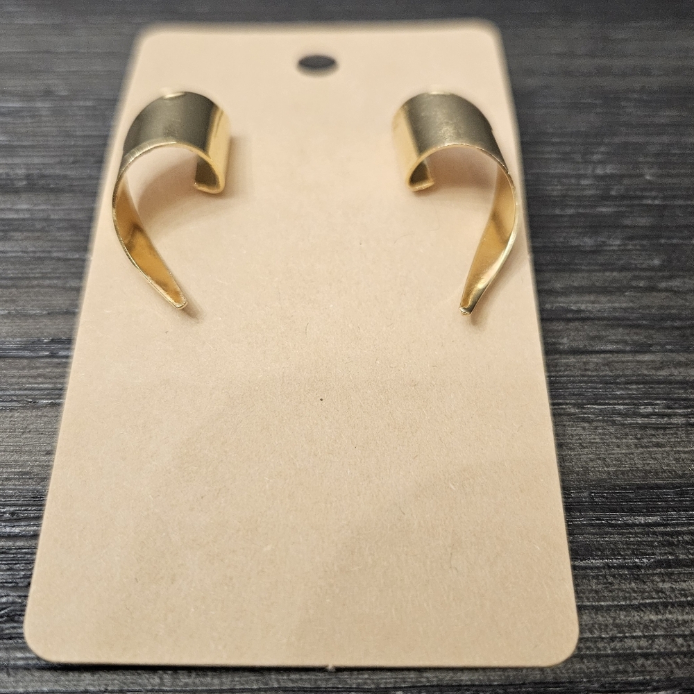 Gold Colored Twist Earrings - Picture 5 of 5